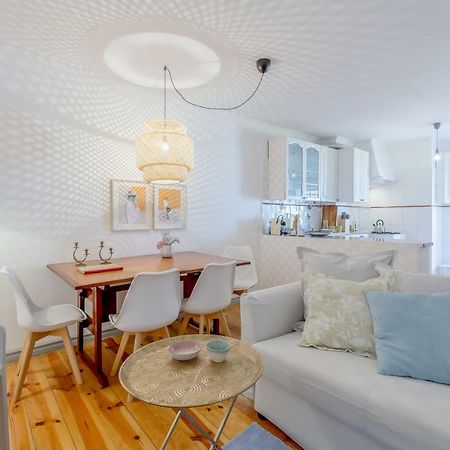 Bright & Spacious Alfama Apartment, By Timecooler Lisboa Extérieur photo