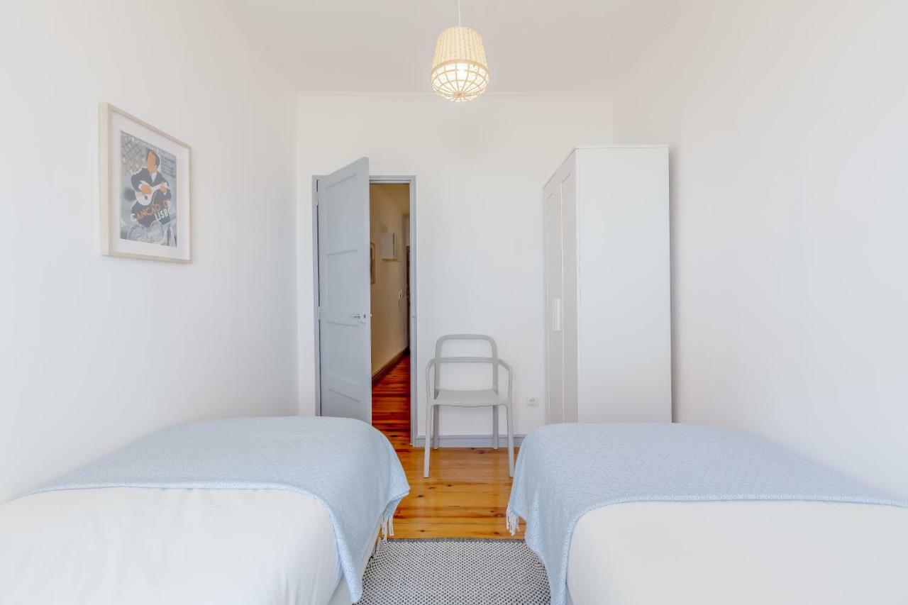 Bright & Spacious Alfama Apartment, By Timecooler Lisboa Extérieur photo