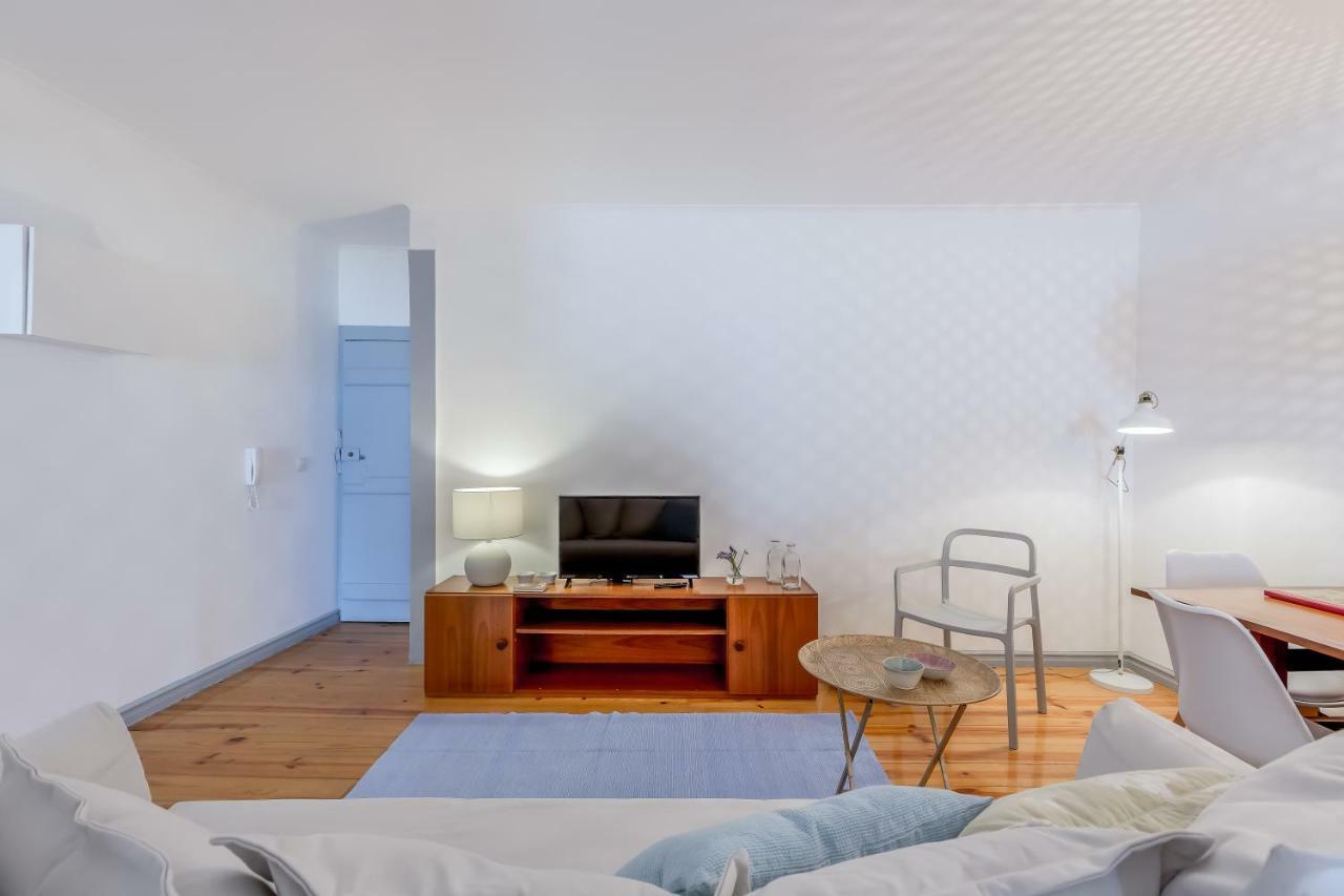 Bright & Spacious Alfama Apartment, By Timecooler Lisboa Extérieur photo